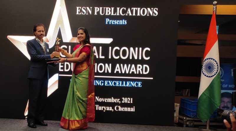 Dr. Tushar Nikalje from Pune received Lifetime Achievement Award in Tamil Nadu