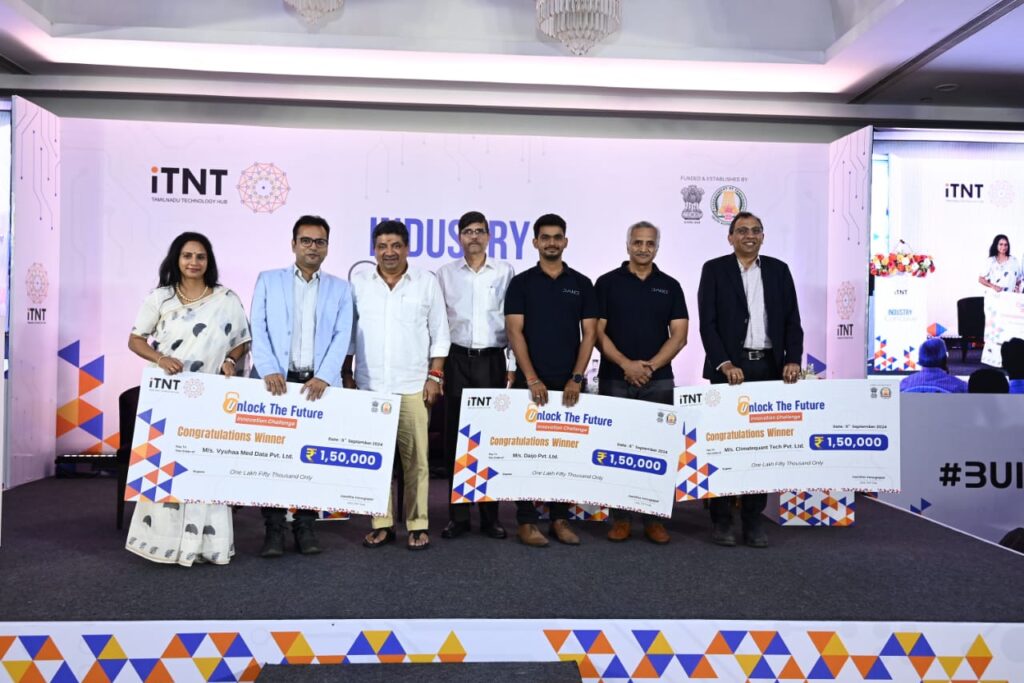 The hon’ble minister also gave away cheques for cash prizes to the tune of Rs. 4.5 Lakh to the winners of the top three places of the iTNT “Unlock The Future Innovation Challenge”. 